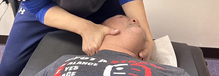 Easing Sciatica With a Back Adjustment - PainHero